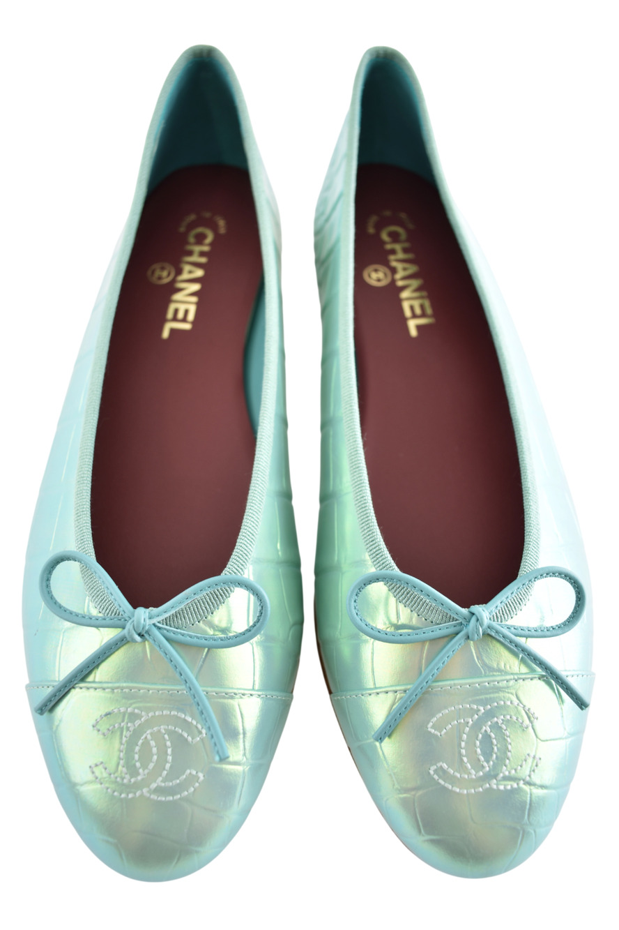 Chanel 26K Green Croc Crocodile Iridescent CC Logo Ballet Ballerina Flat 41